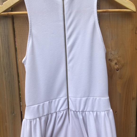 Jasmine Women’s dress Size S| White|VGUC| Excellent for a Halloween costume - Picture 8 of 11